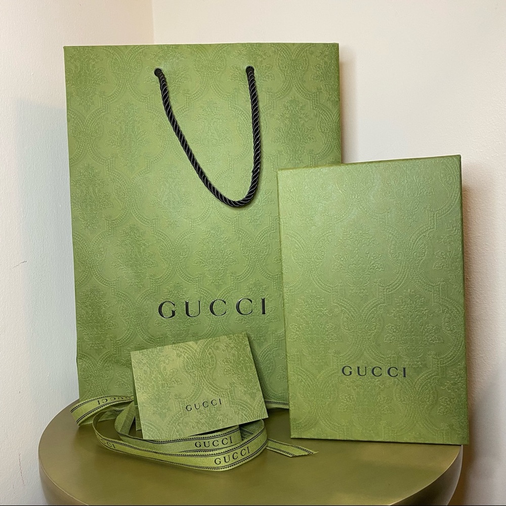 Gucci shopping bag, gift box, ribbon, receipt card